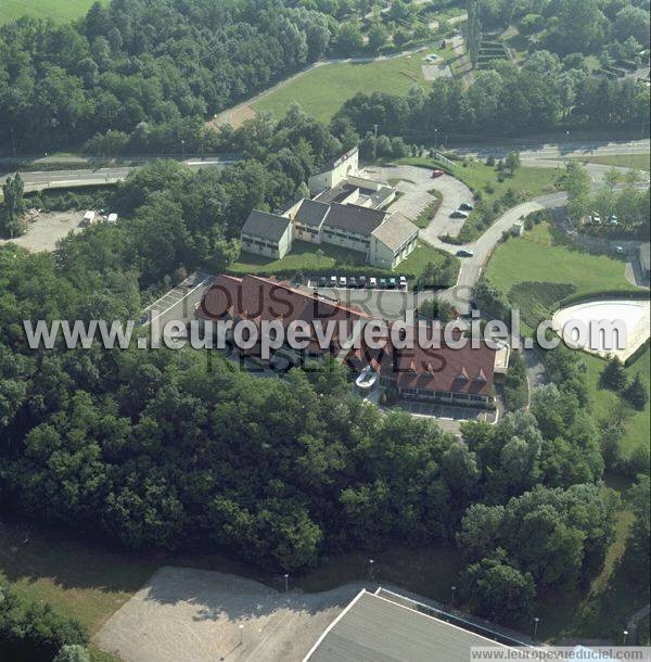 Photo aérienne de Lons-le-Saunier