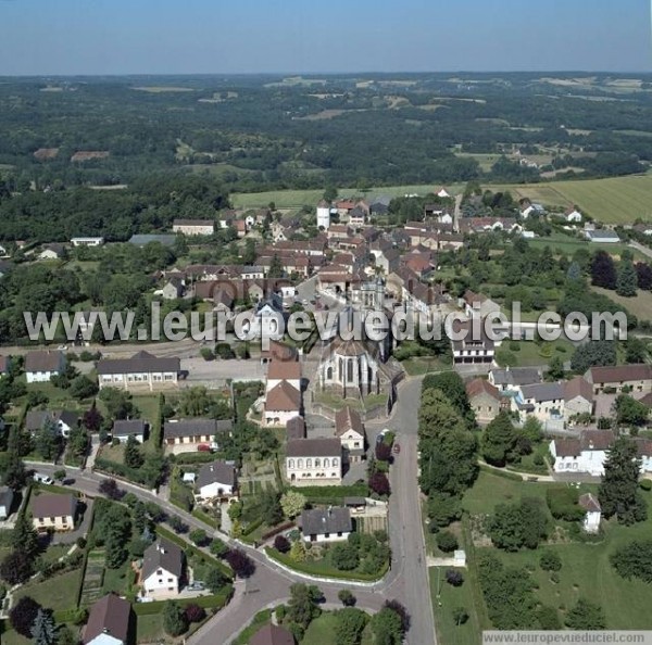 Photo aérienne de Pourrain