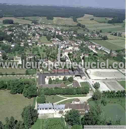 Photo aérienne de Villefargeau