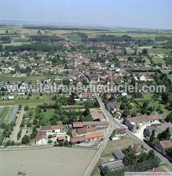 Photo aérienne de Fleury-la-Valle