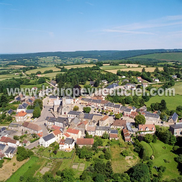 Photo aérienne de Quarré-les-Tombes