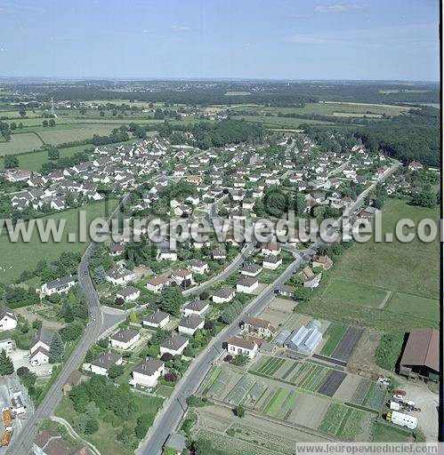 Photo aérienne de Avallon