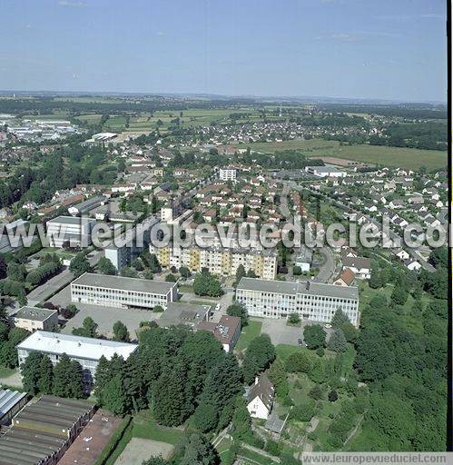 Photo aérienne de Avallon