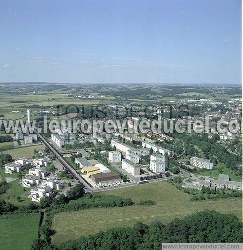 Photo aérienne de Avallon