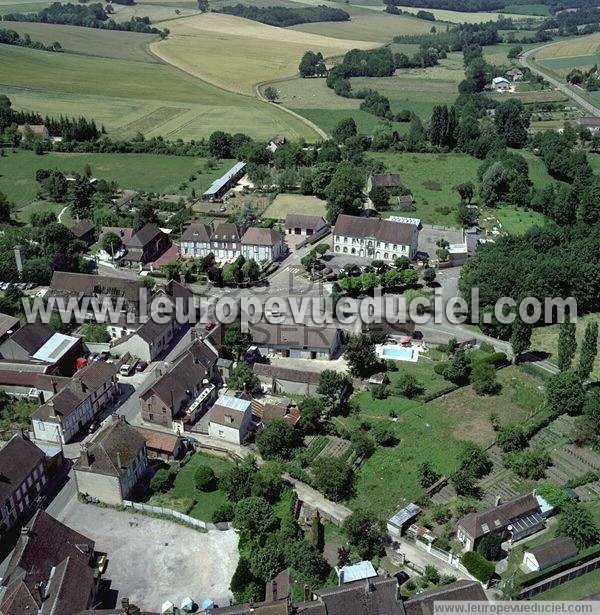 Photo aérienne de La Fert-Loupire