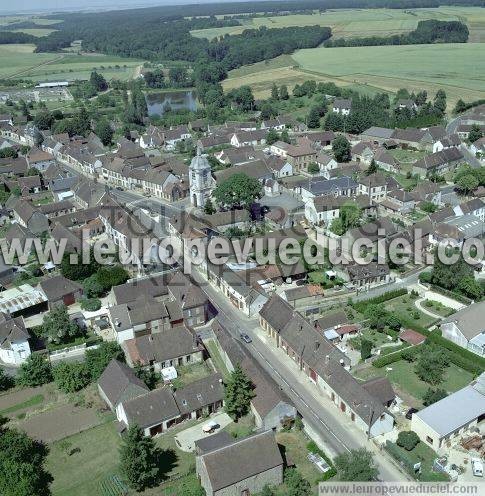 Photo aérienne de Arces-Dilo