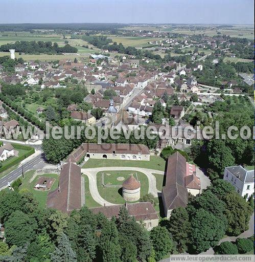 Photo aérienne de Flogny-la-Chapelle