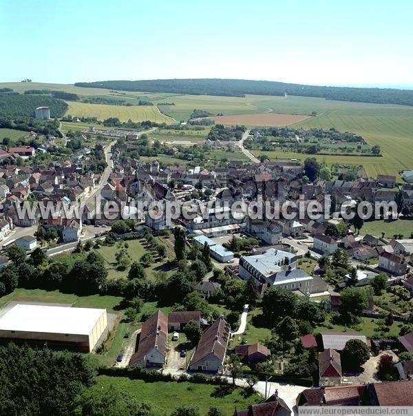 Photo aérienne de Courson-les-Carrires