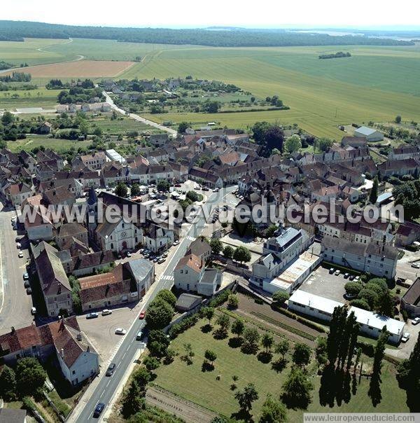 Photo aérienne de Courson-les-Carrires