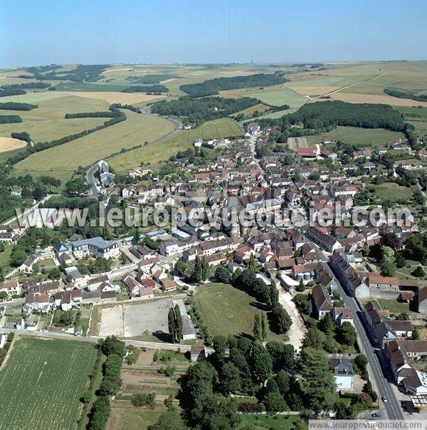 Photo aérienne de Courson-les-Carrires