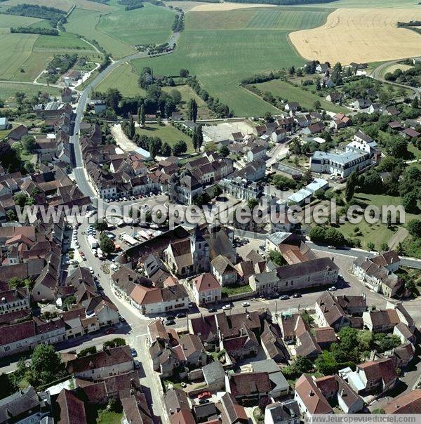 Photo aérienne de Courson-les-Carrires