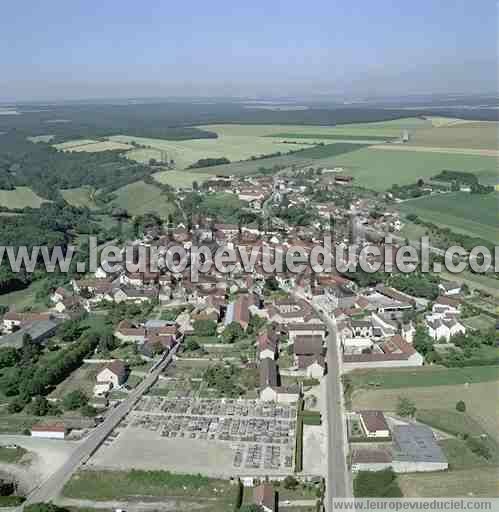 Photo aérienne de Cruzy-le-Chtel