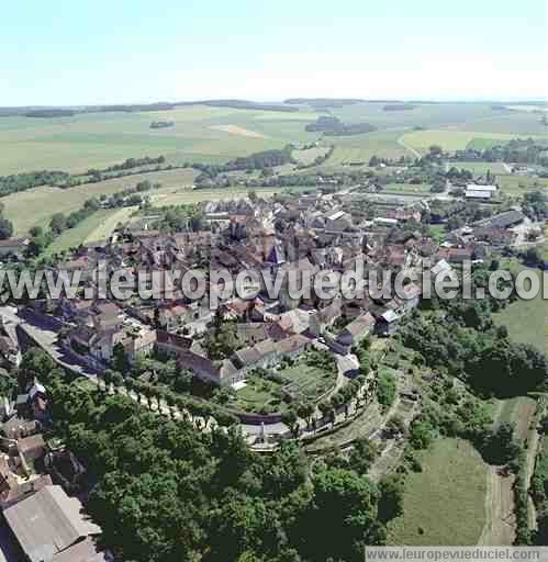 Photo aérienne de Cruzy-le-Chtel