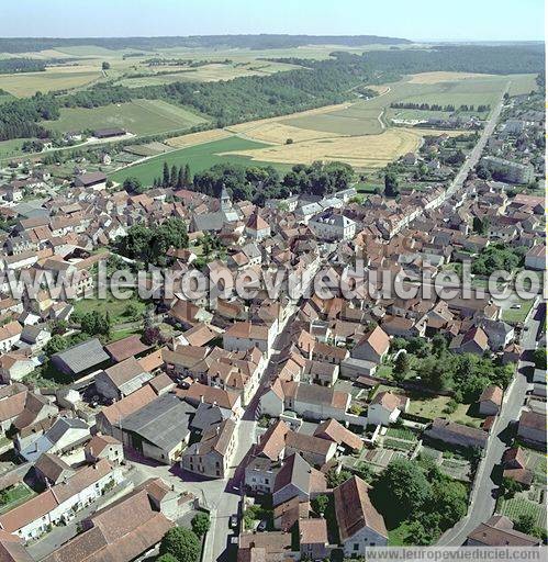 Photo aérienne de Ravières