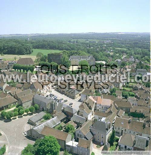 Photo aérienne de Saint-Sauveur-en-Puisaye