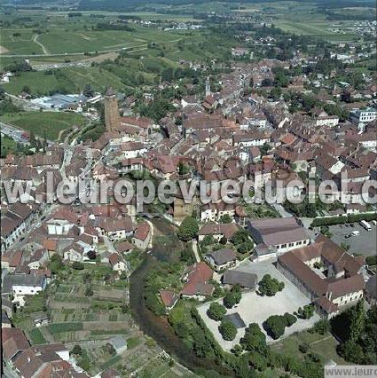 Photo aérienne de Arbois