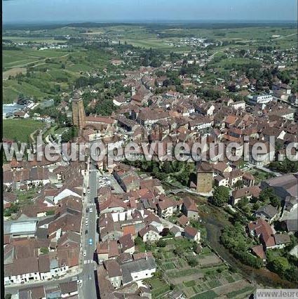 Photo aérienne de Arbois