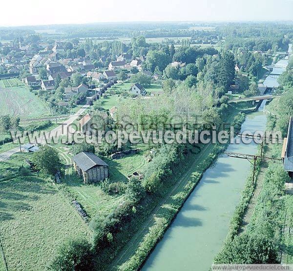 Photo aérienne de Maxilly-sur-Sane