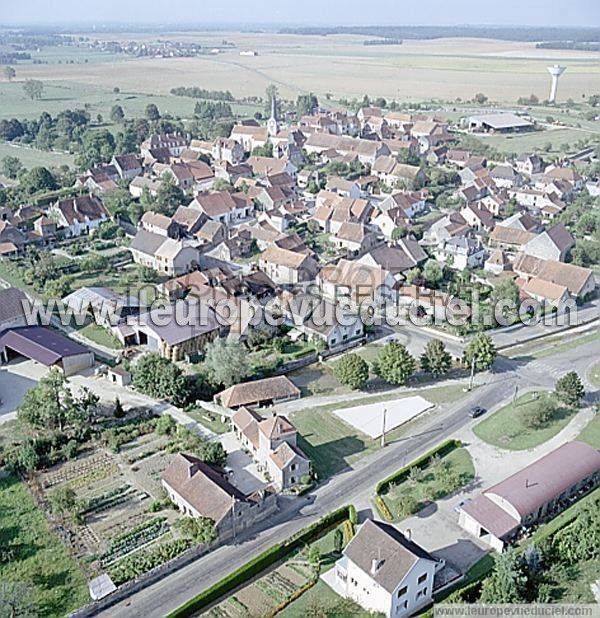 Photo aérienne de Champagne-sur-Vingeanne