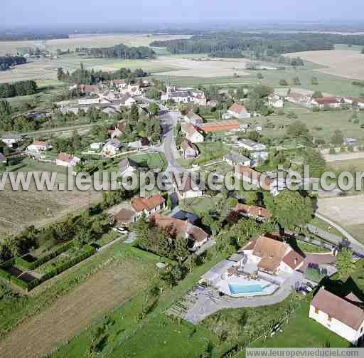 Photo aérienne de Magny-Montarlot