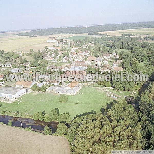 Photo aérienne de Noiron-sur-Bze