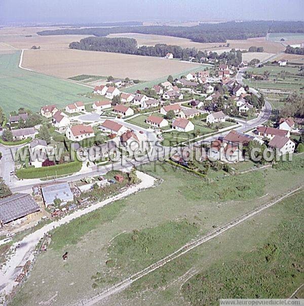 Photo aérienne de Clnay