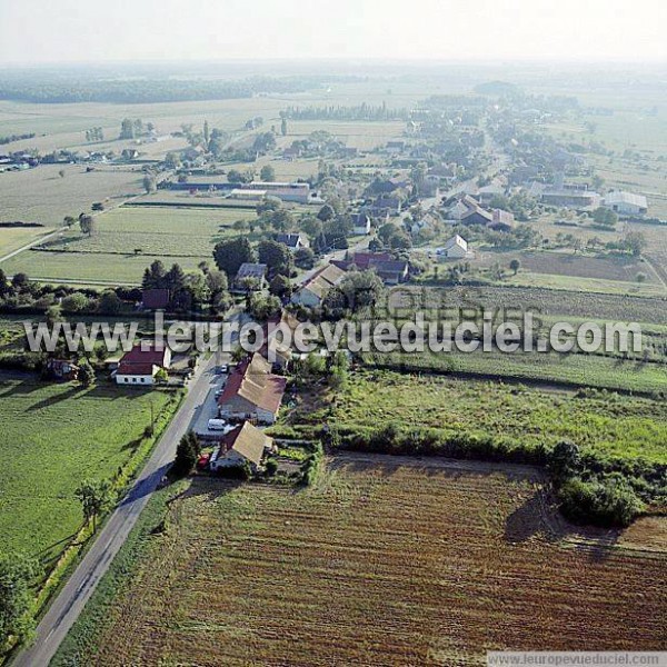 Photo aérienne de Laperrire-sur-Sane