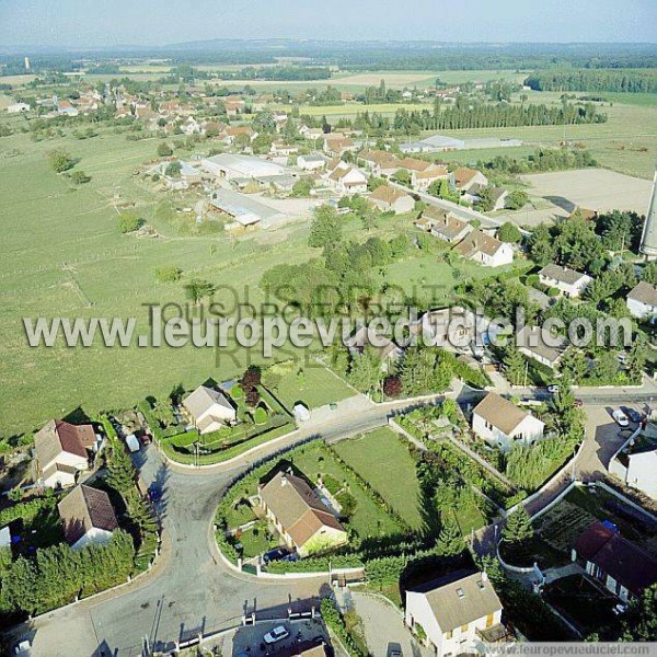 Photo aérienne de Laperrire-sur-Sane