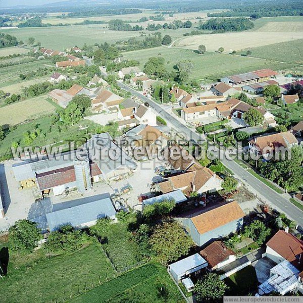 Photo aérienne de Laperrire-sur-Sane