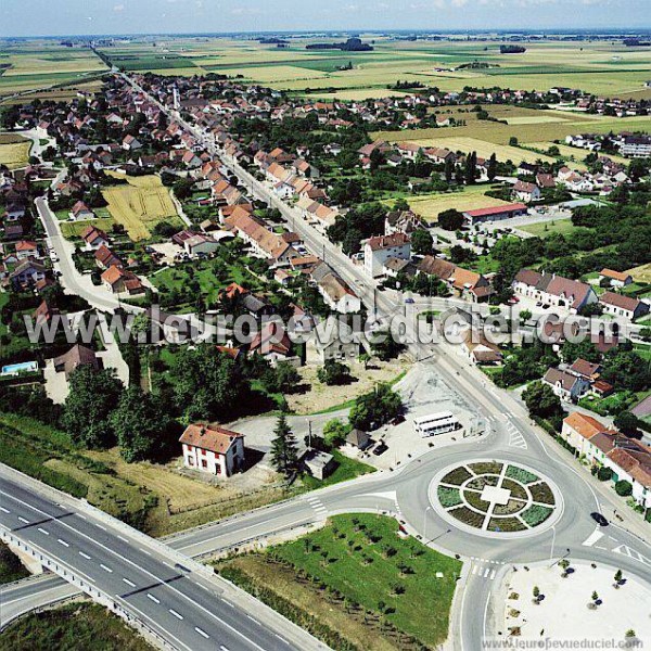 Photo aérienne de Tavaux