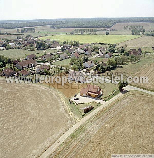 Photo aérienne de Villebichot