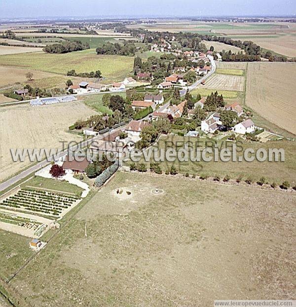 Photo aérienne de Tart-le-Bas