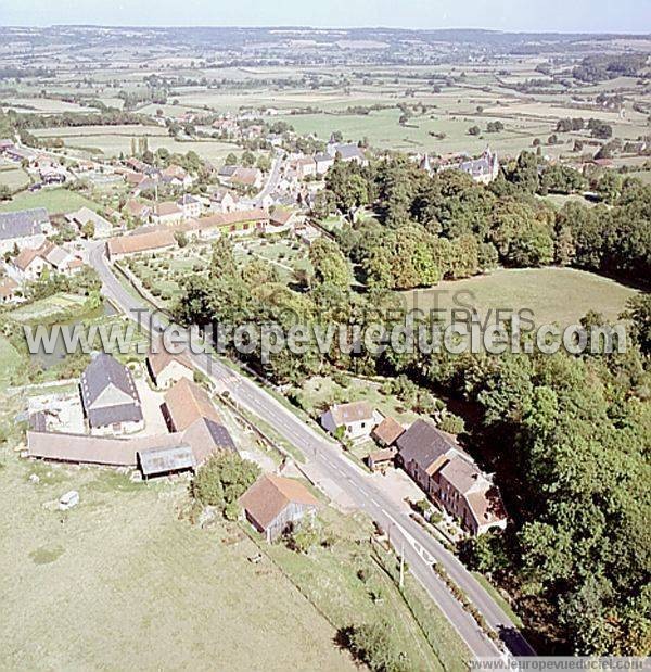 Photo aérienne de Thoisy-la-Berchre