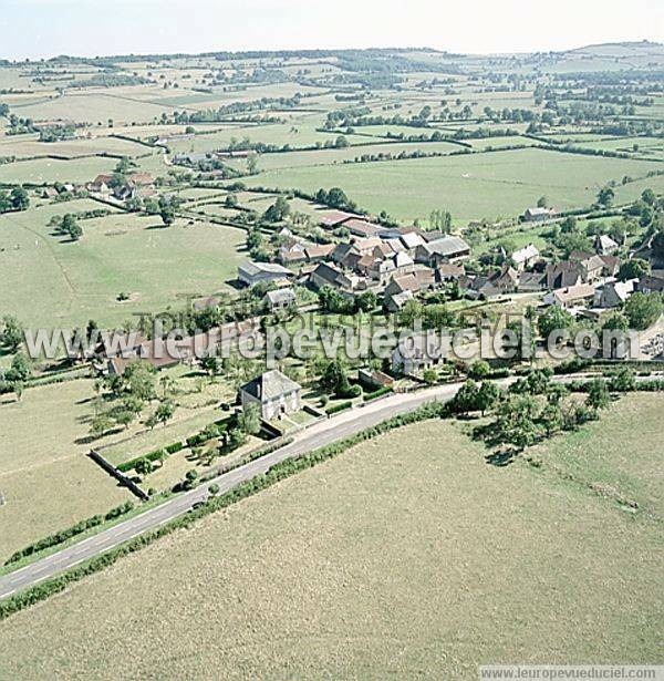 Photo aérienne de Thoisy-la-Berchre