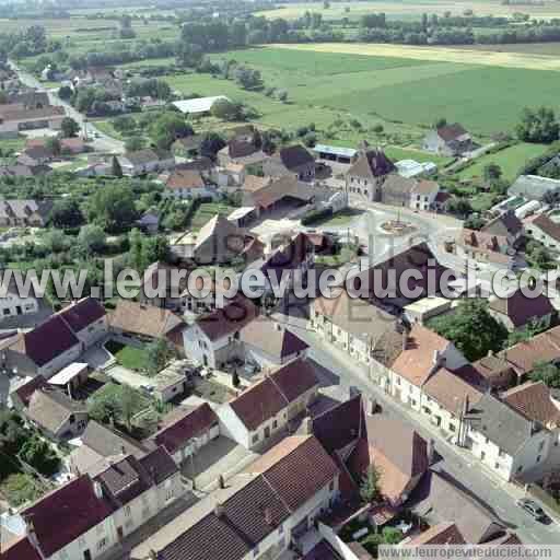 Photo aérienne de Chaussin