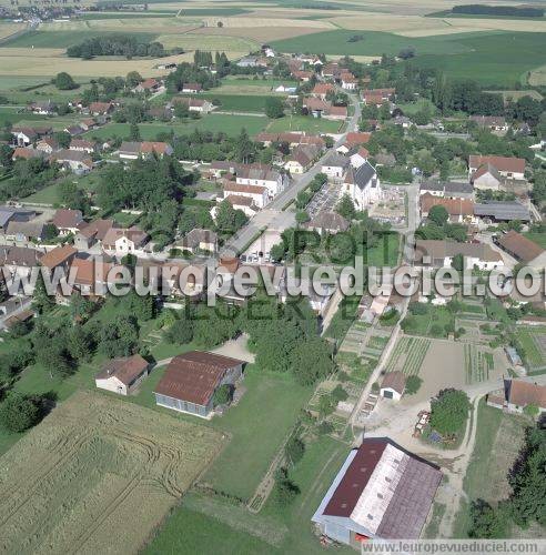 Photo aérienne de Annoire