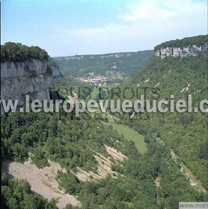 Photo aérienne de Baume-les-Messieurs