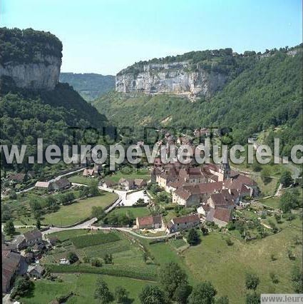 Photo aérienne de Baume-les-Messieurs