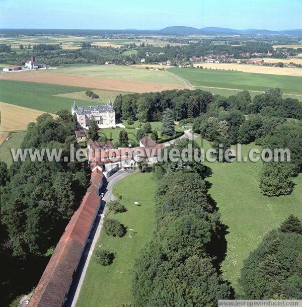 Photo aérienne de Chamblay