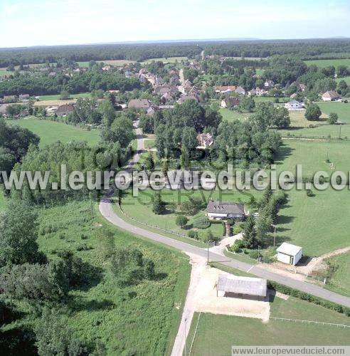 Photo aérienne de Montbarrey