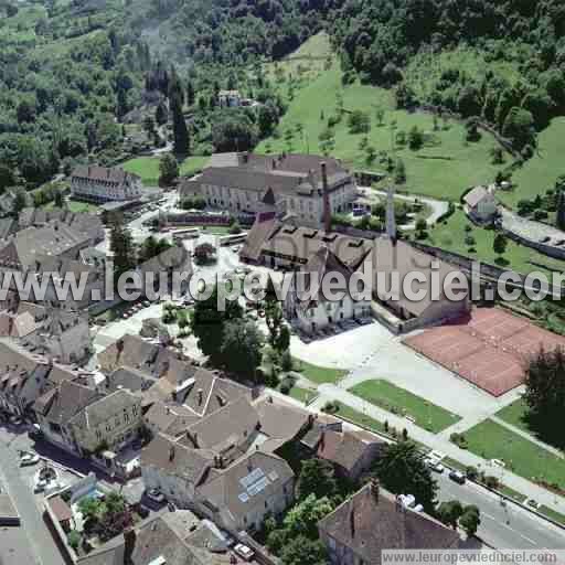 Photo aérienne de Salins-les-Bains