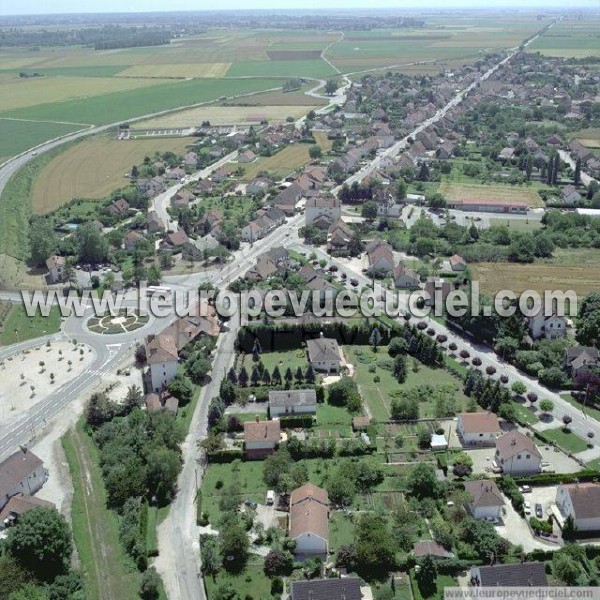 Photo aérienne de Tavaux