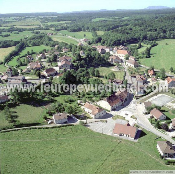 Photo aérienne de Montrond