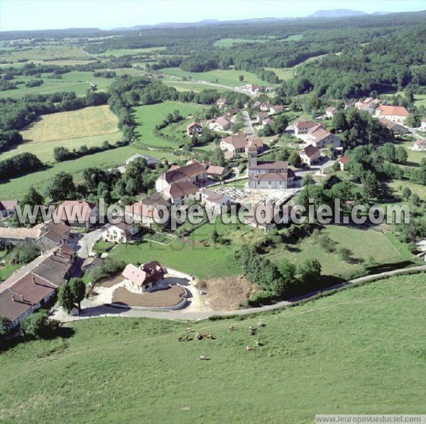 Photo aérienne de Montrond