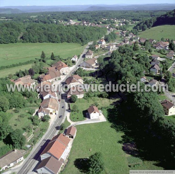 Photo aérienne de Montrond