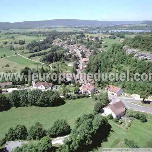 Photo aérienne de Doucier