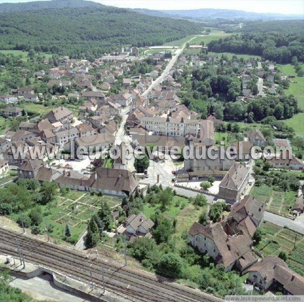 Photo aérienne de Mouchard