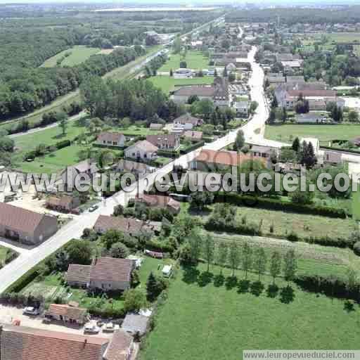 Photo aérienne de Abergement-la-Ronce