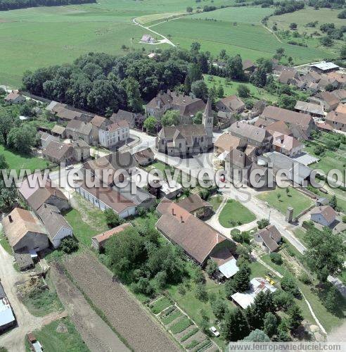 Photo aérienne de Brans