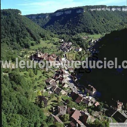 Photo aérienne de Baume-les-Messieurs